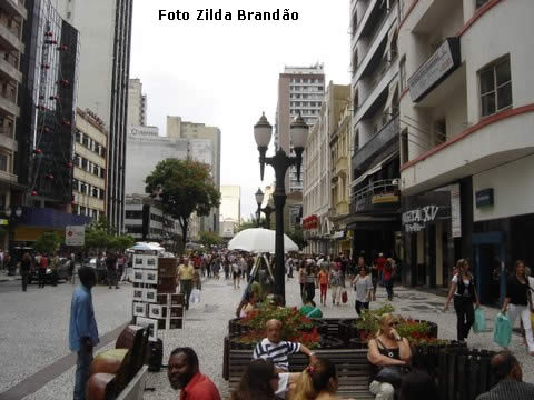 Algumas horas em Curitiba