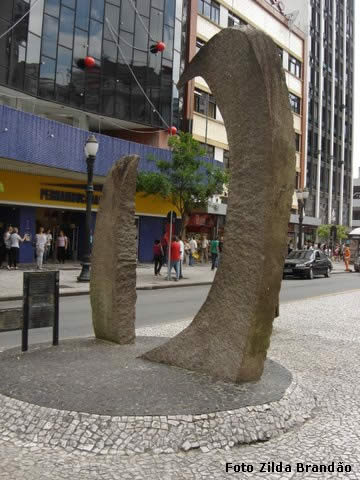 Algumas horas em Curitiba