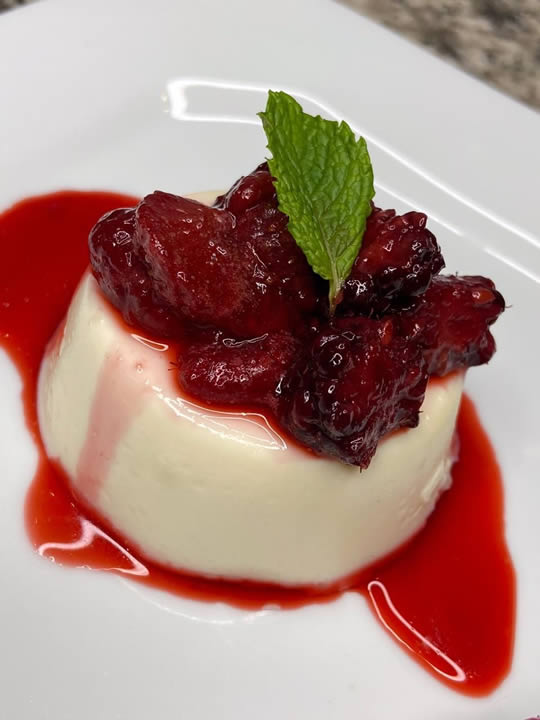 Panacota com Chuva de Prata para a Sobremesa da Ceia de Natal