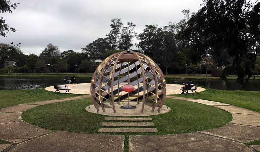 10ª edição Mostra 3M de Arte - Parque Ibirapuera, São Paulo - Projeção 3D do projeto Objeto Horizonte, do Coletivo Foi à Feira, selecionado via edital