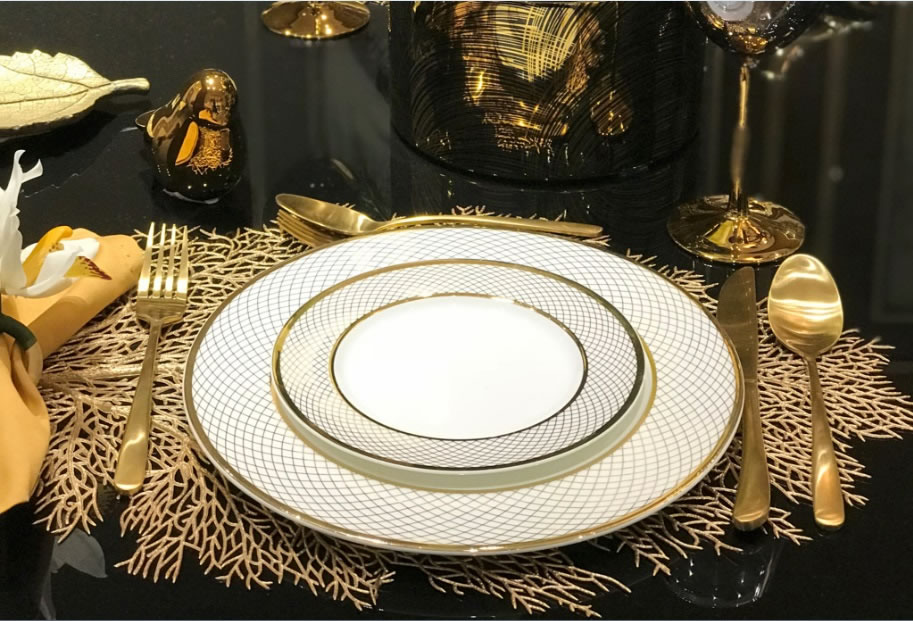 Coleção Black & Gold - Cecilia Dale: Chique e contemporâneo: 5 motivos para usar preto e dourado na decoração