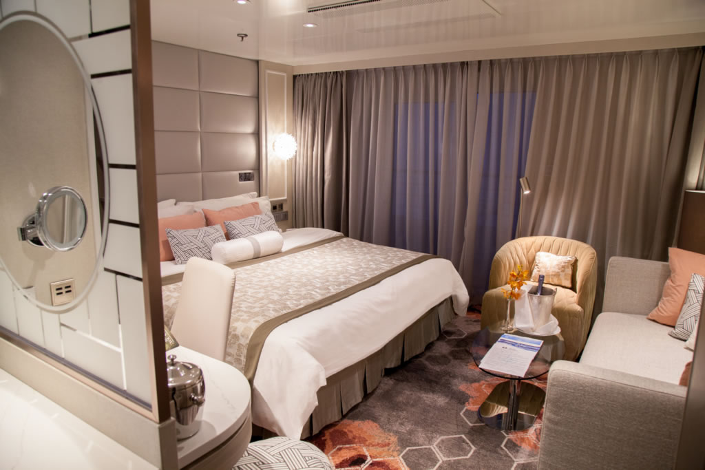 Companhia de cruzeiros de luxo mais premiada do mundo vem ao Brasil para temporada na América do Sul Crystal - Pier 1 Cruise Experts - Melhor Navio de Cruzeiro do Mundo - Condé Nast Travelers Reader Choice Awards - all inclusive Crystal Symphony