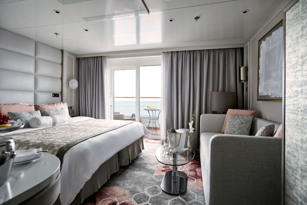 Companhia de cruzeiros de luxo mais premiada do mundo vem ao Brasil para temporada na América do Sul Crystal - Pier 1 Cruise Experts - Melhor Navio de Cruzeiro do Mundo - Condé Nast Travelers Reader Choice Awards - all inclusive Crystal Symphony